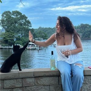 Meet your Posher, Sofia